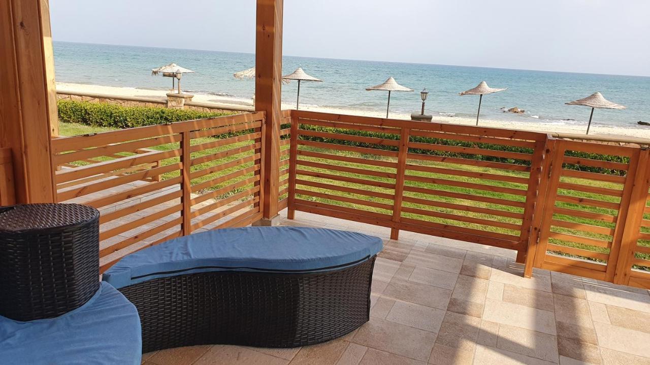 Breathtaking Luxury & Spacious 2-Bedroom 1St Row Direct Seaview At Stella Sea View Sokhna 아인 수크나 외부 사진